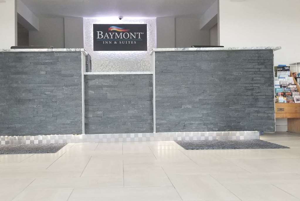 Hotel Baymont By Wyndham Des Moines North Interiér fotografie